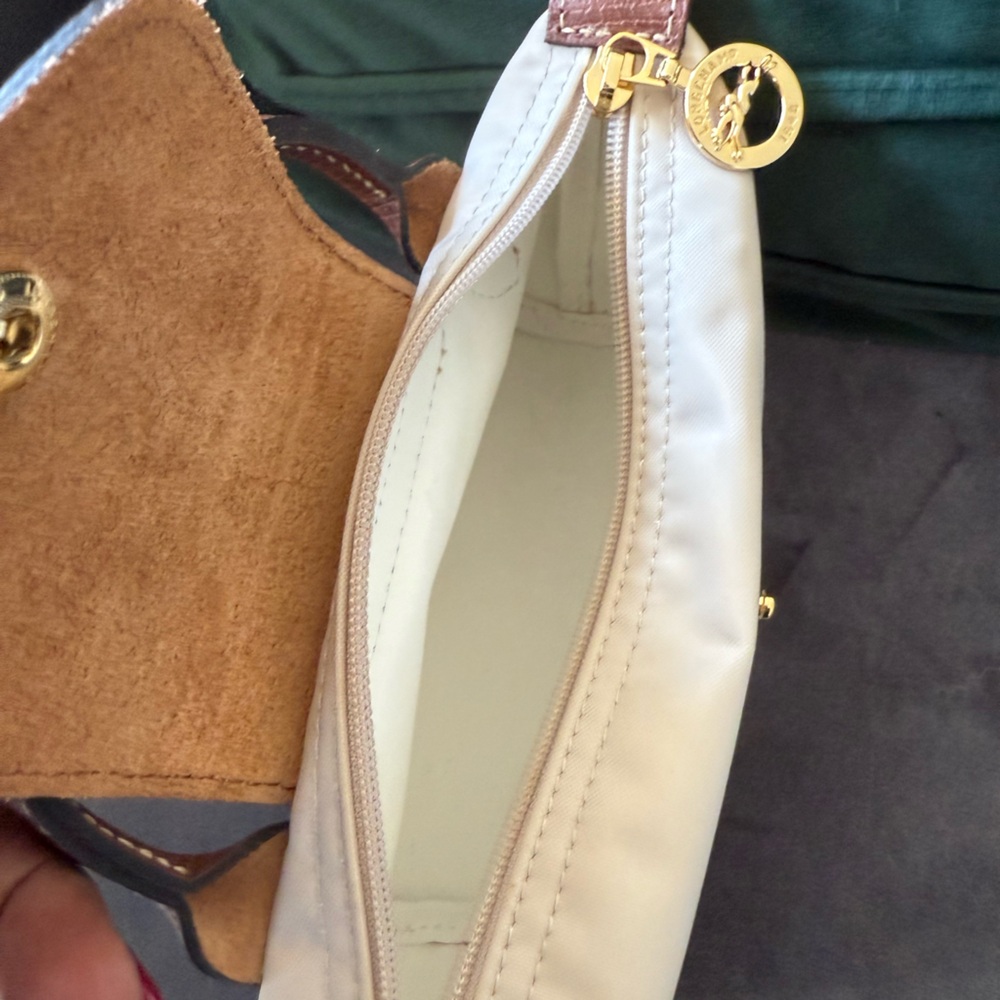 Longchamp Small Handbag Cream with Brown Trim - Picture 2 of 5